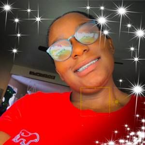 Meet your Posher, Abigail